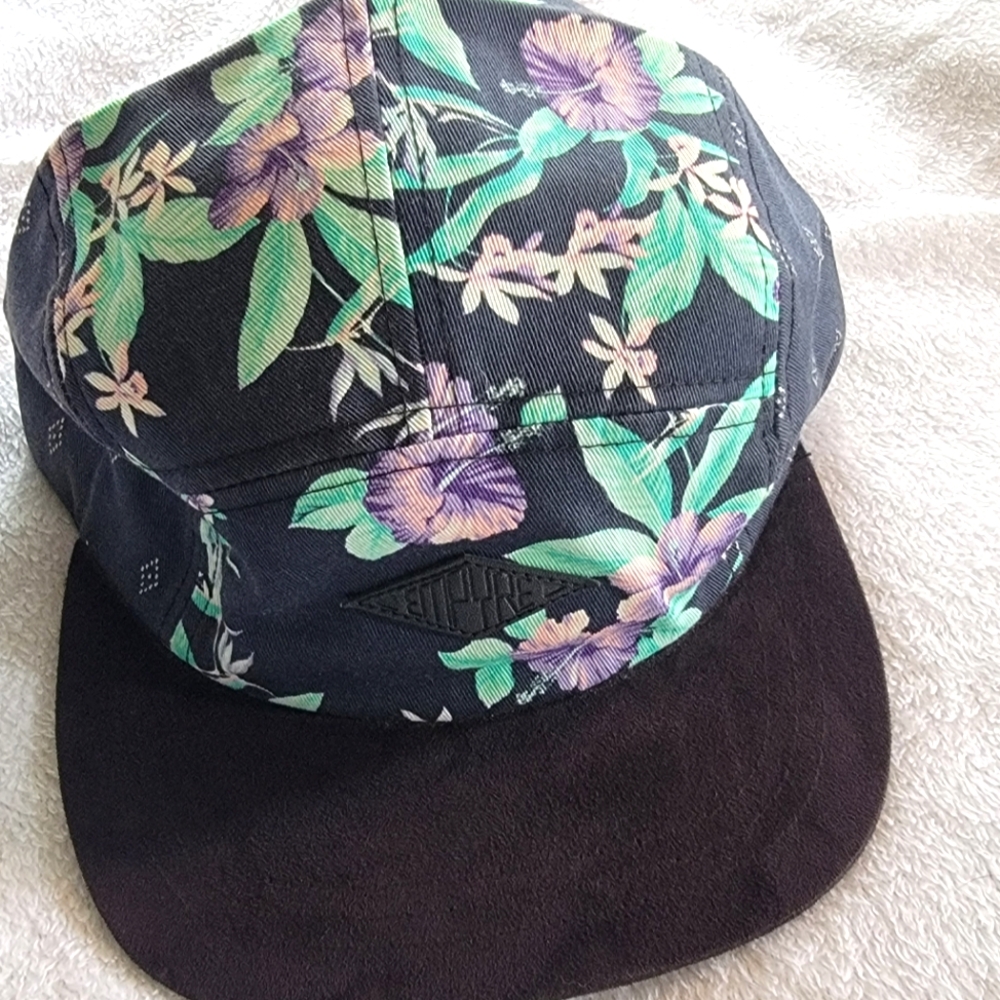 Empyre Floral Hibiscus Hat